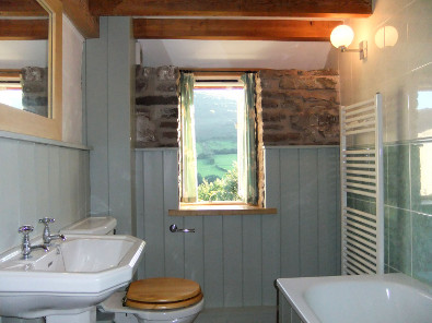 Flagstone Cottage Bathroom